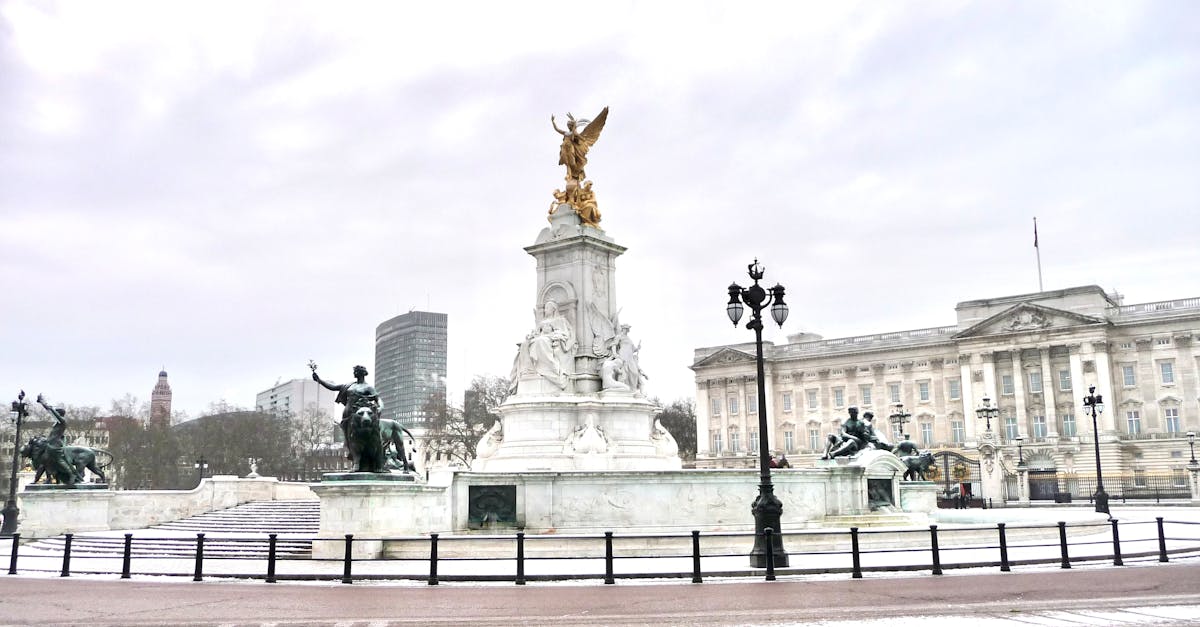 Wie groß ist der Buckingham Palace wirklich?