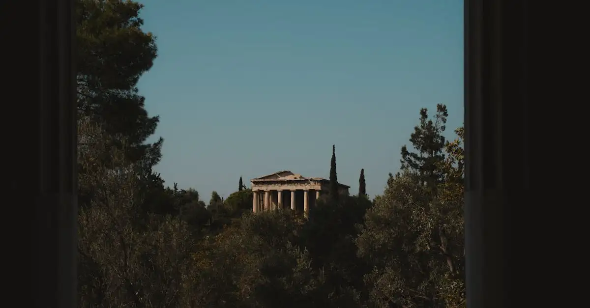 Wann begann die griechische Demokratie in Athen?