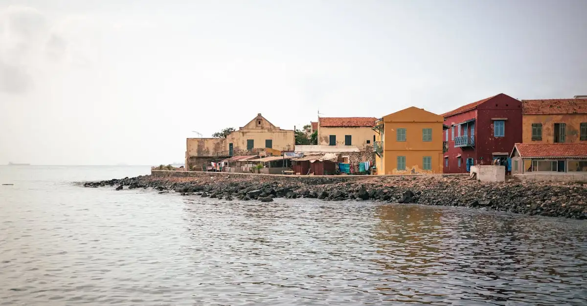 Was sind die schönsten Museen und historischen Gebäude im Senegal?