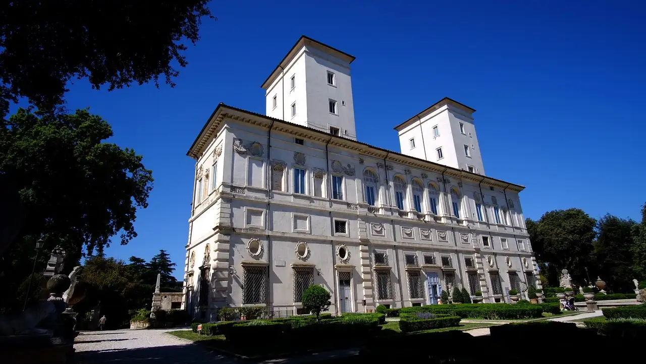 In welcher Stadt liegt die Galleria Borghese?