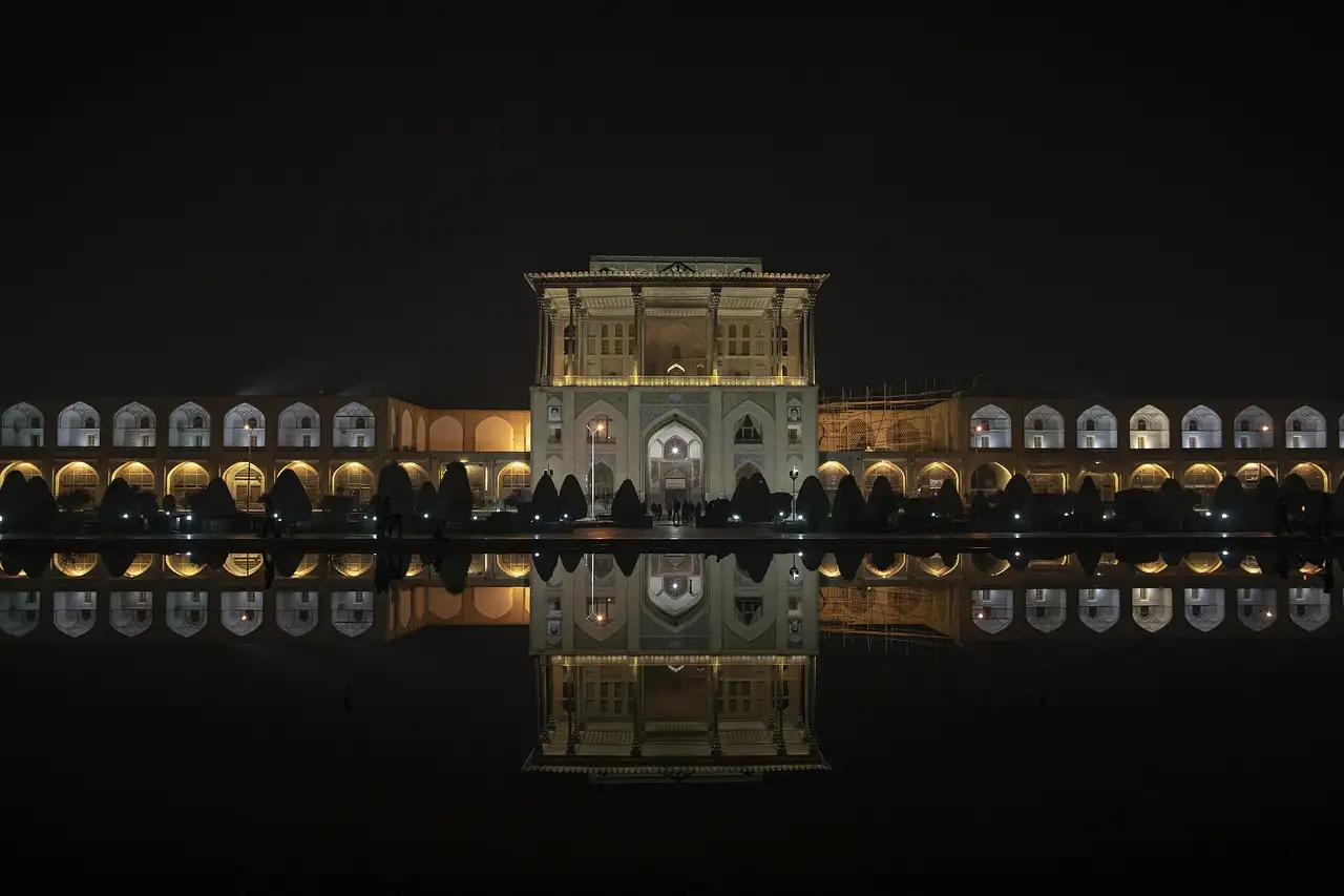 War Isfahan die Hauptstadt des Safavidischen Reiches?