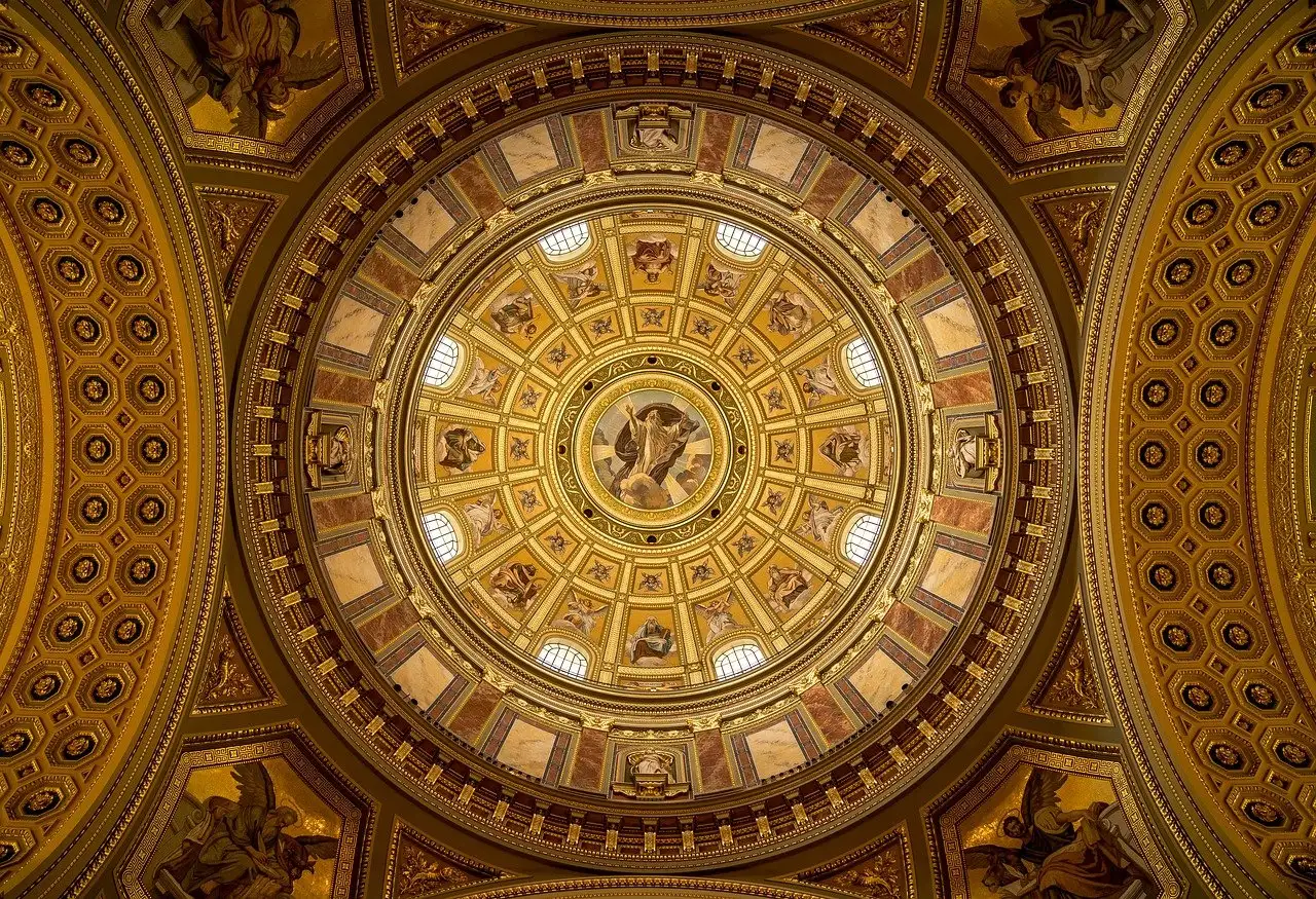 Wie beeinflusste die katholische Kirche die Bildung im Mittelalter?