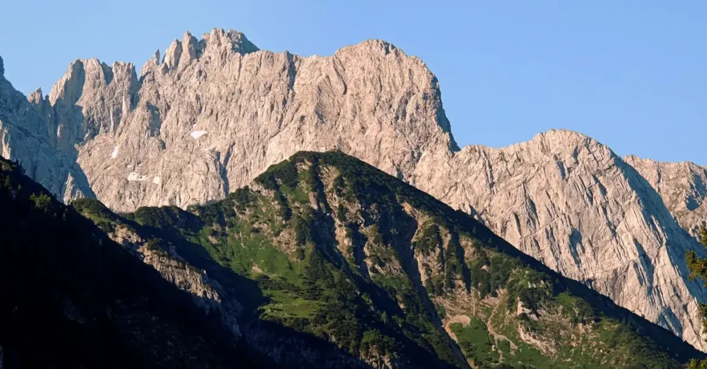 Was bietet der Nationalpark Hohe Tauern in Österreich?