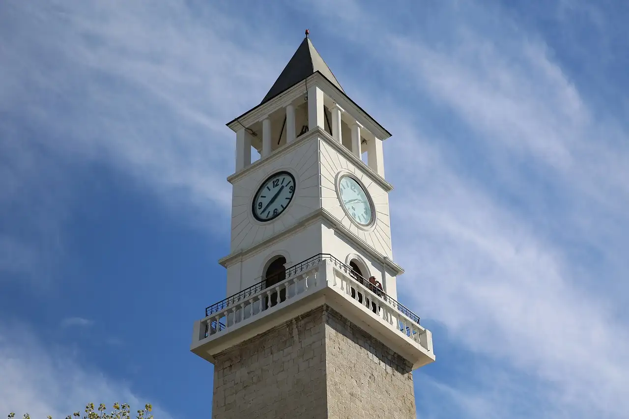 Was macht Tirana, Albanien, so einzigartig und besonders?