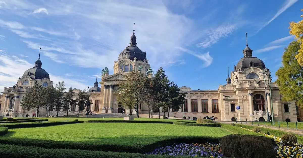 Wo befinden sich die besten Thermalbäder in Budapest?