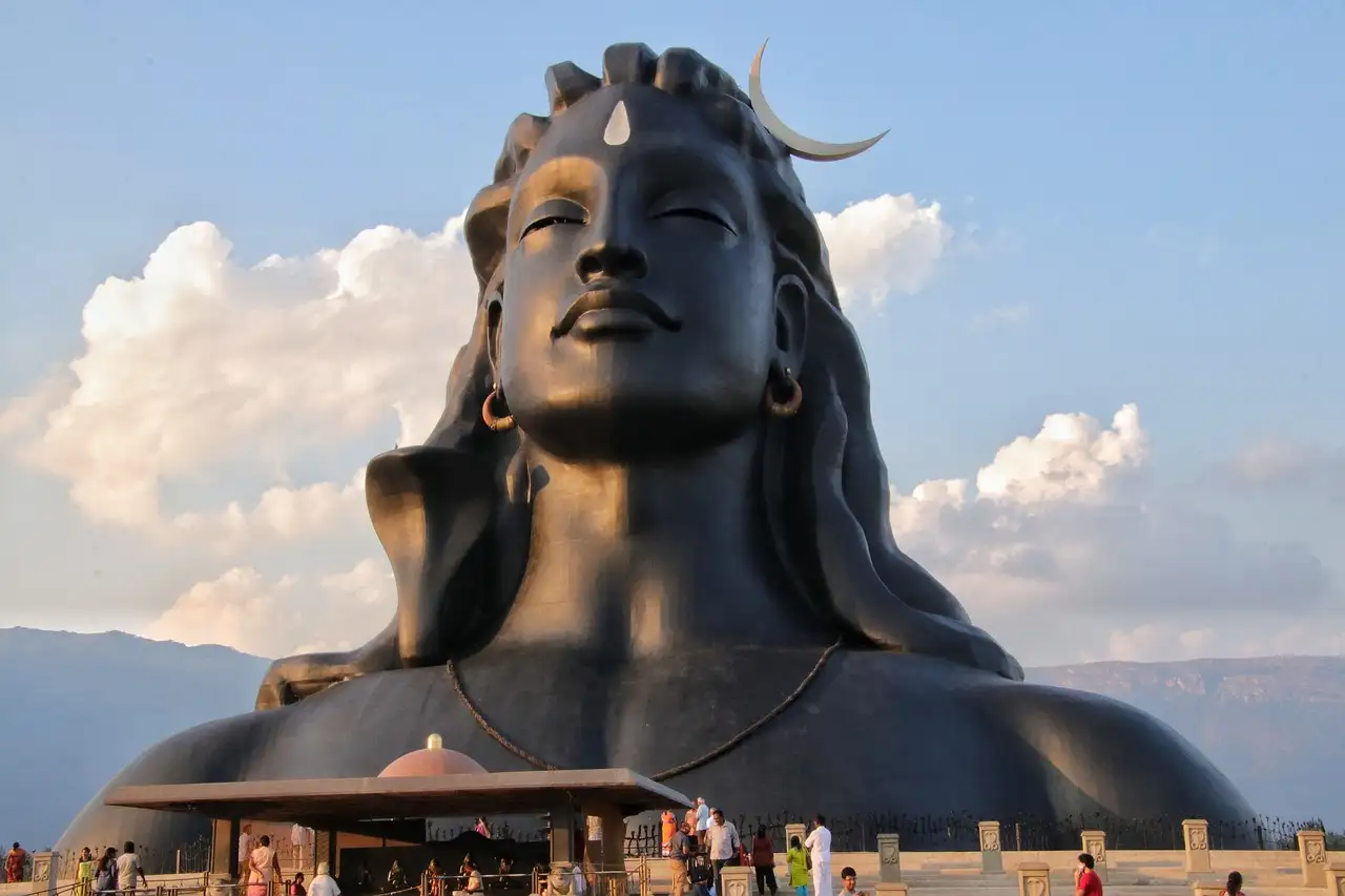 Welche Göttin verkörpert Shivas Wut: Chamunda?