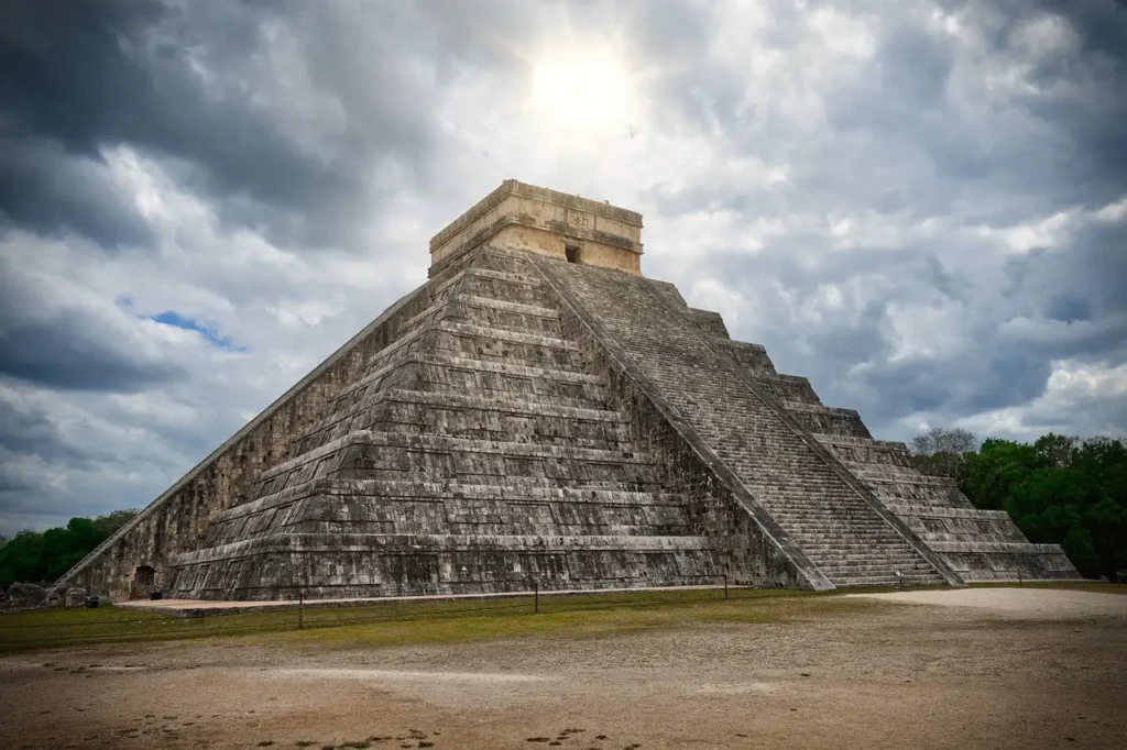 Wie beeinflussten astronomische Beobachtungen das Leben der Maya?