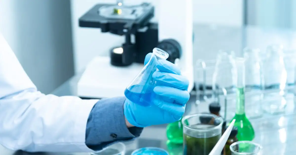 Wie veränderte die Entdeckung von Antibiotika die Medizin?