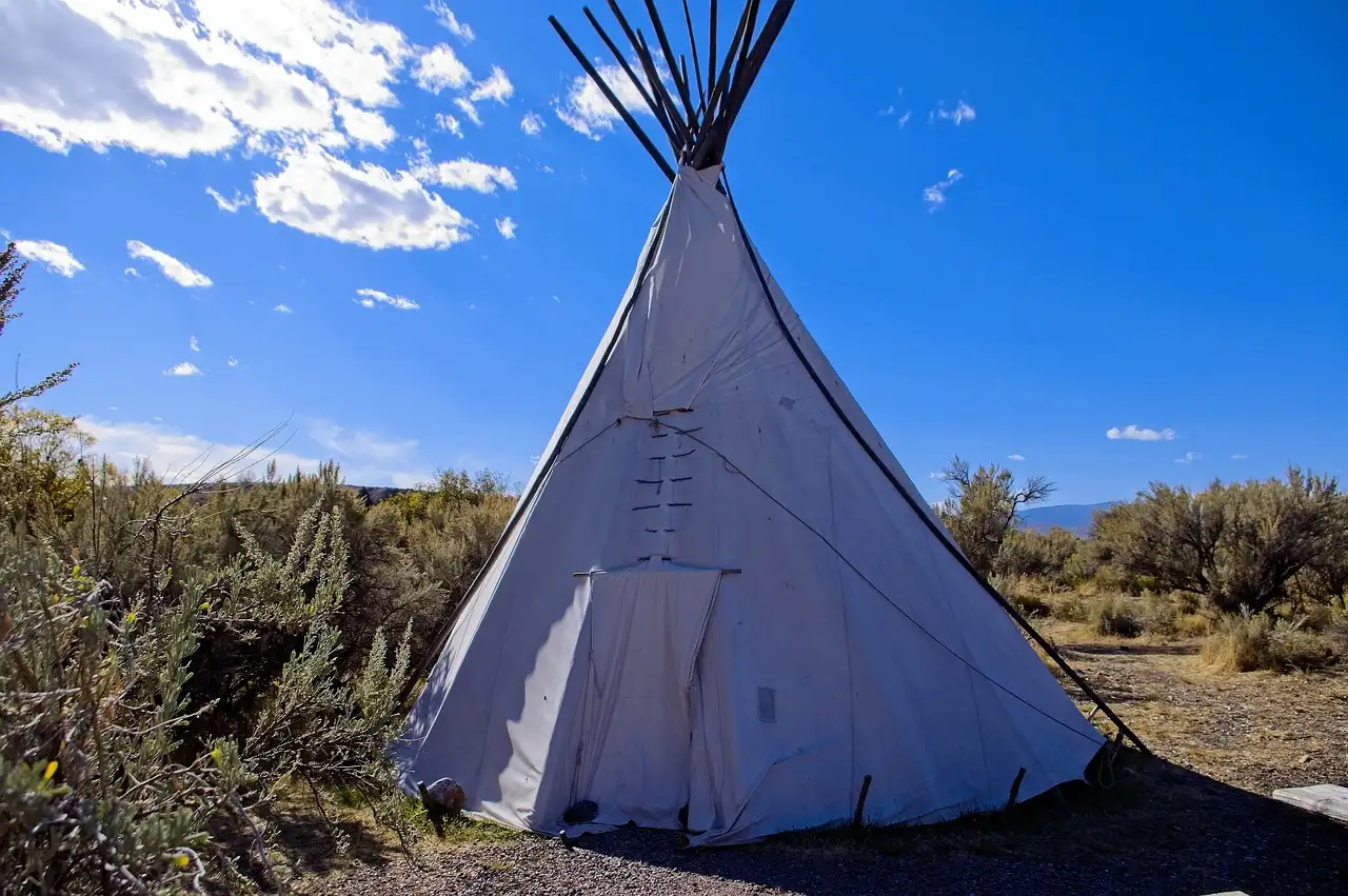 Was sind Wigwams und wie wurden sie gebaut?