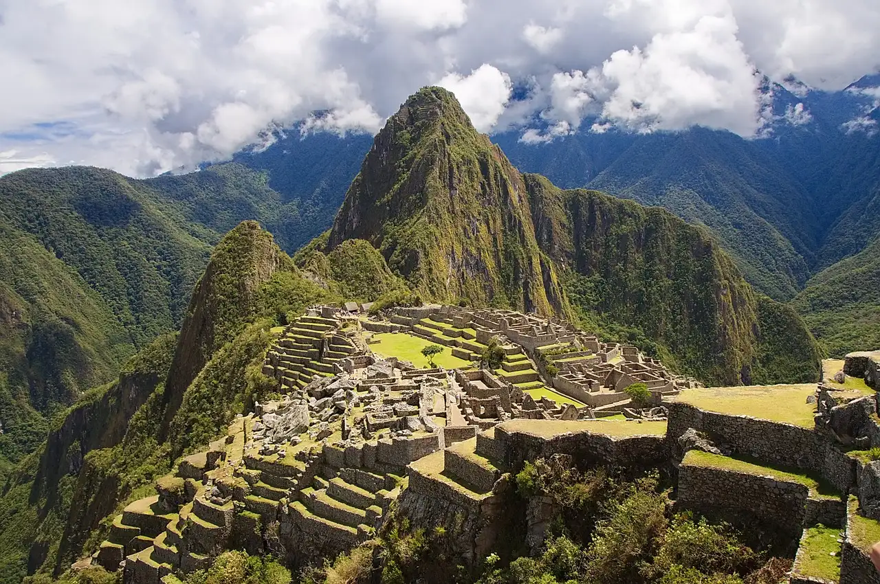 Wie wurde Machu Picchu in der modernen Zeit entdeckt?