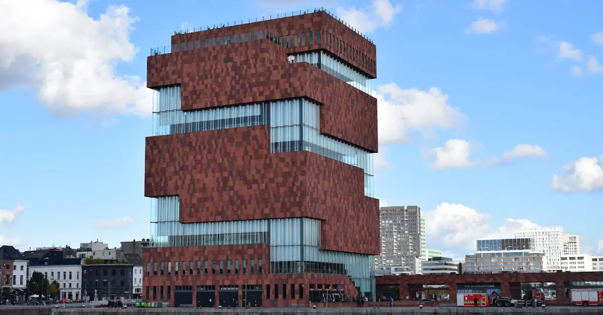 Wo befindet sich das Museum aan de Stroom (MAS) in Antwerpen?