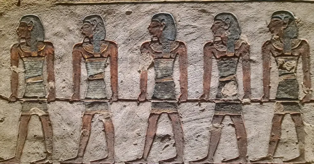 Wann begann das Zeitalter der Pharaonen in Ägypten?