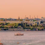 Wo liegt der Topkapi-Palast in Istanbul genau?